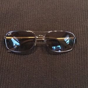 Women’s silver ray ban sunglasses